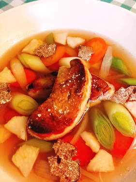 Pot-au-feu de foie gras, légumes bio meusiens, truffe